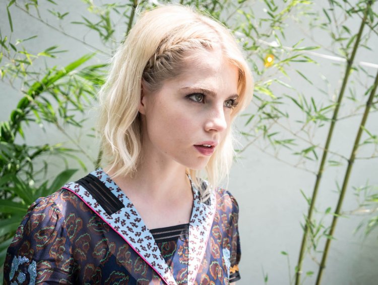 Lucy Boynton Aesthetics