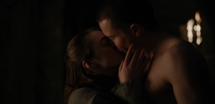 Joffrey and Sansa bed scene