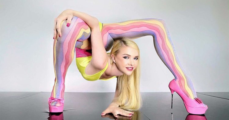 Julia Guntel is the most flexible woman in the world