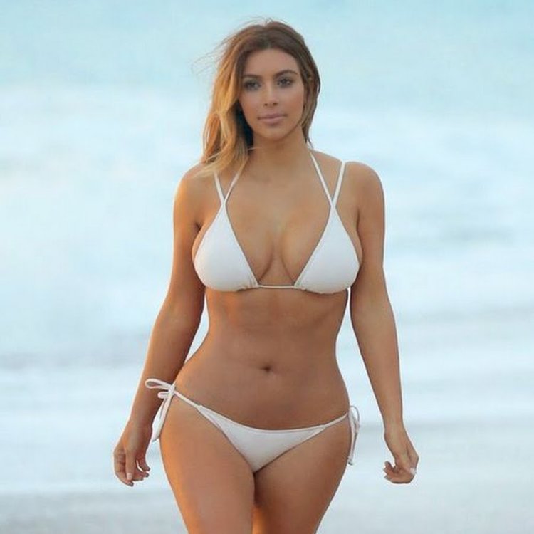 Kim kardyashan bikini