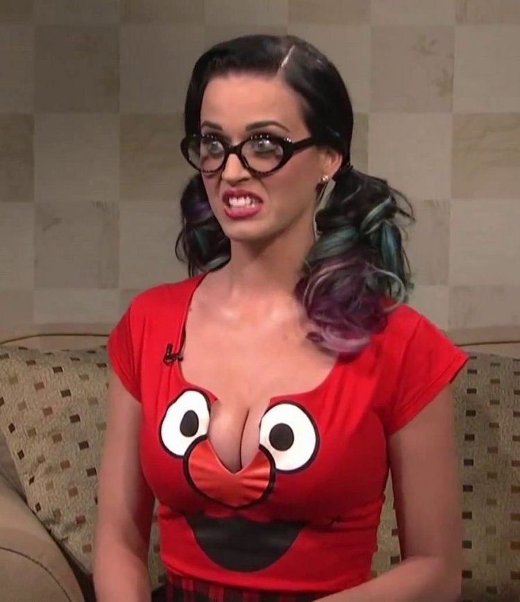 Katy Perry chest