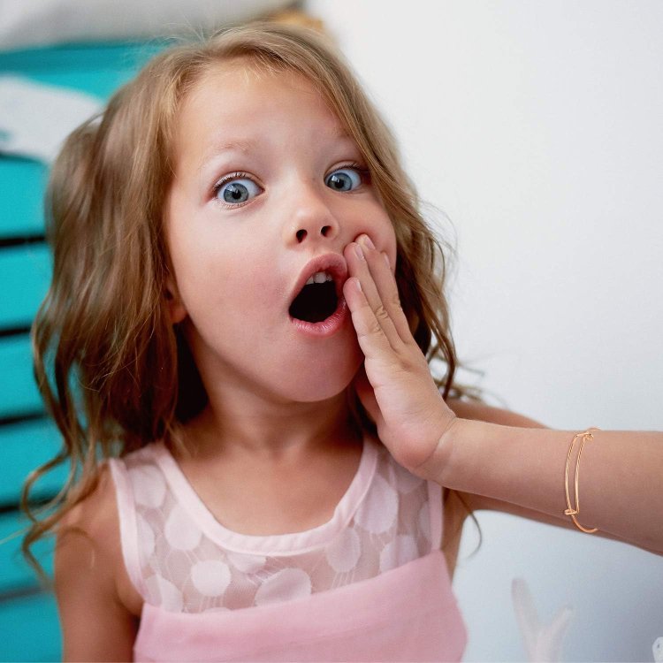 Children with open mouth (surprise)