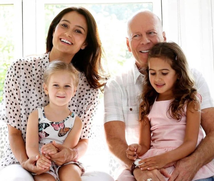 Bruce Willis Wife 2022
