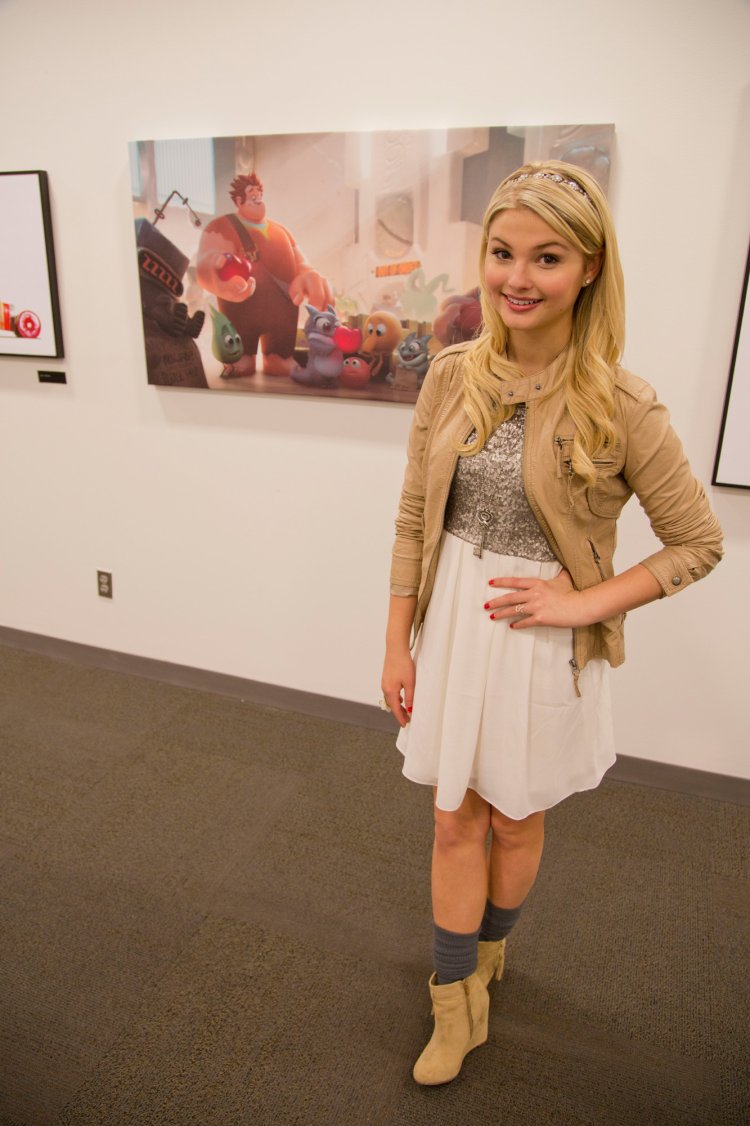 Stephanie Scott in a skirt