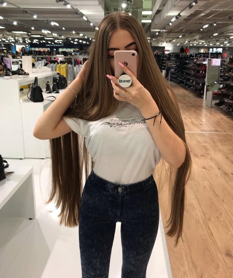 Lady Diana hair blogger