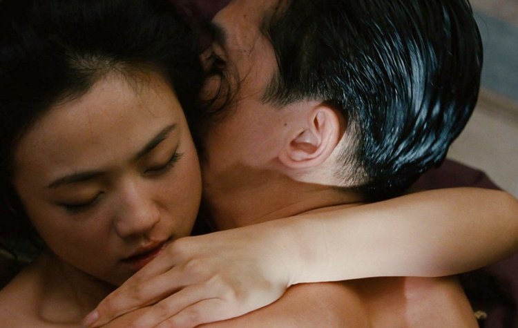 Joan Chen lust sekis