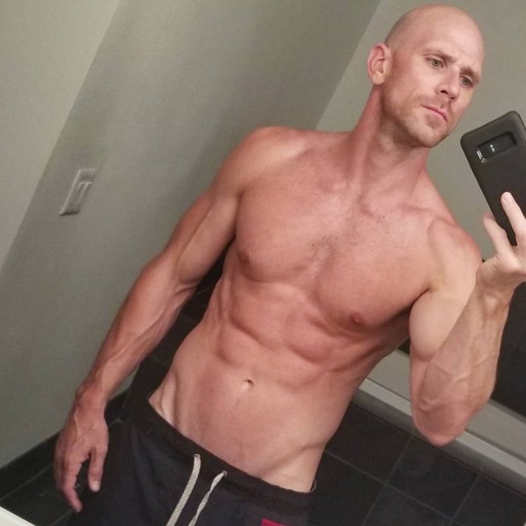 Johnny sins