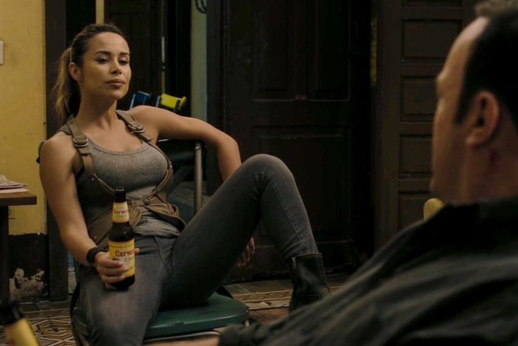 Zulay Henao Wallpaper