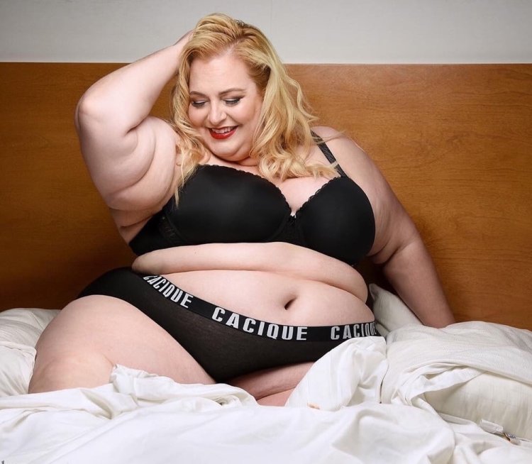 Vivienne Blanche model bbw xxx