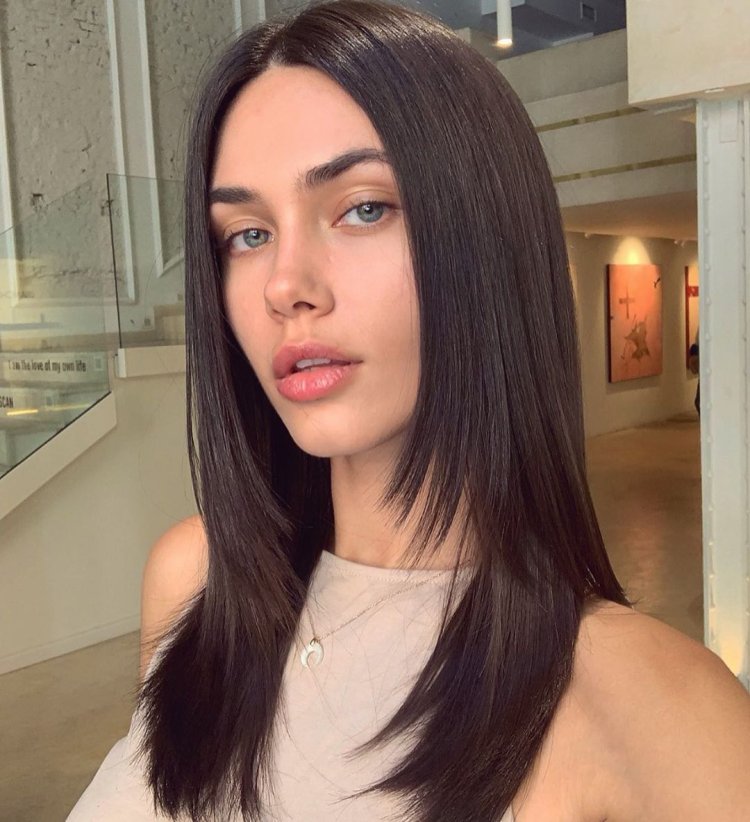 Ultra model Victoria