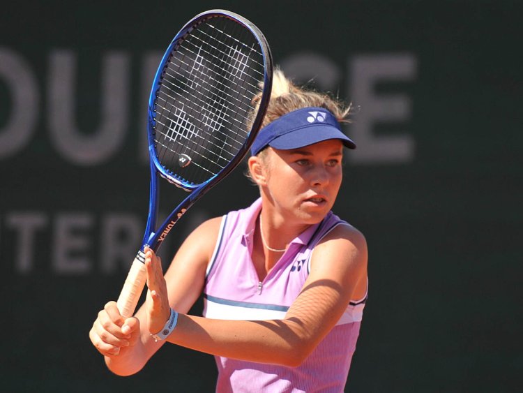 Linda Noskova tennis