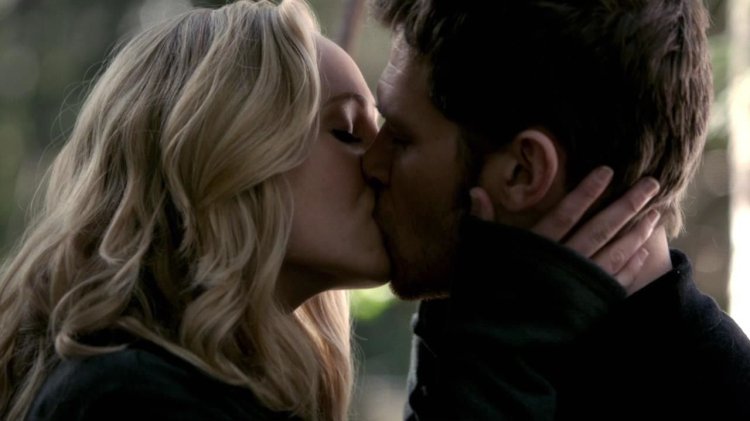 The Vampire Diaries Klaus and Caroline