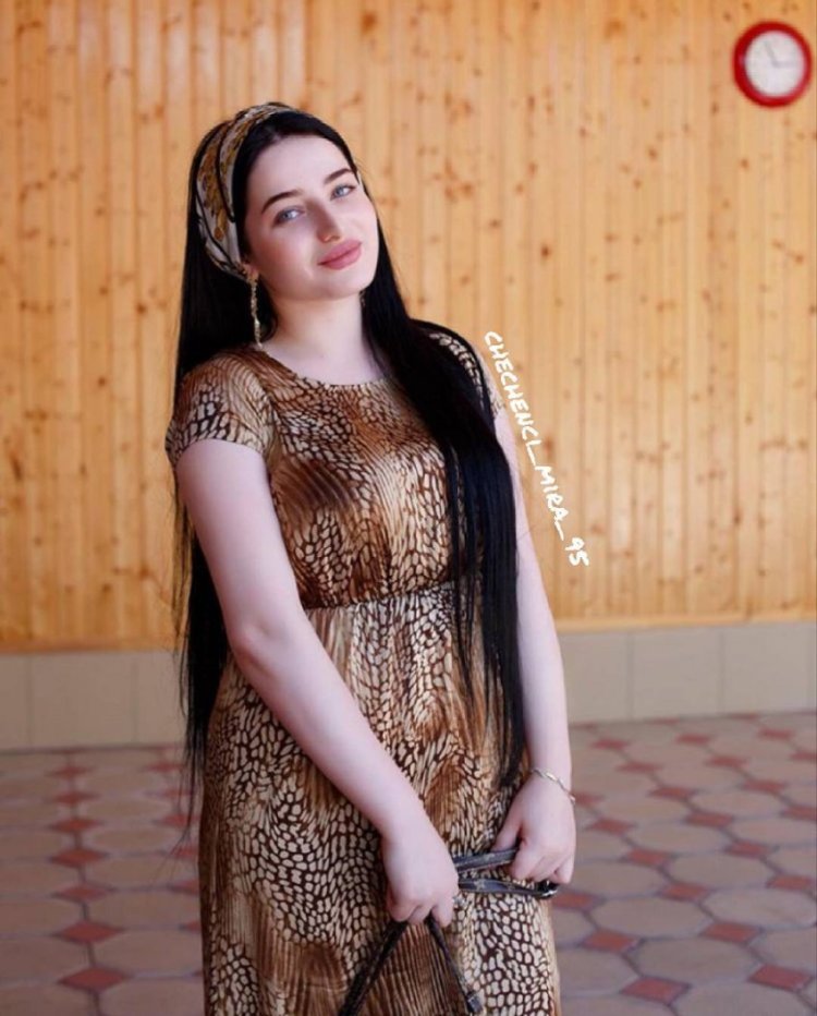 Elena Chechen Veliky Novgorod