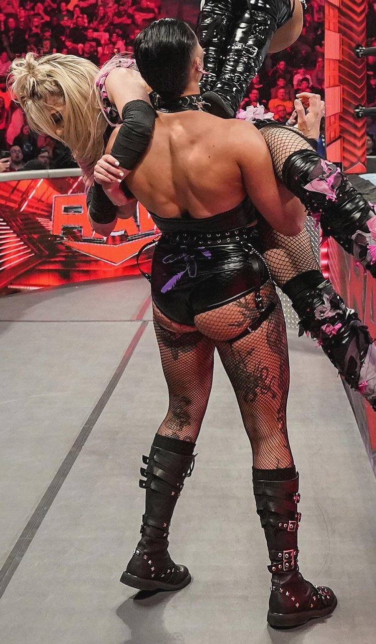 WWE Alexa Bliss 2021