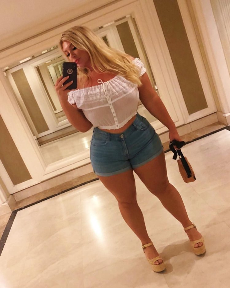 Taya christian booty