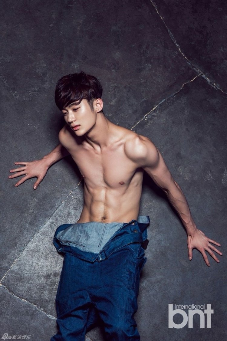 Lee jong suk torso
