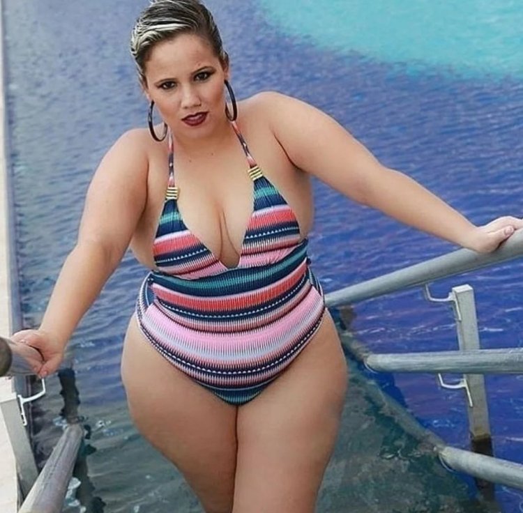 Bbw teen in swimsuit