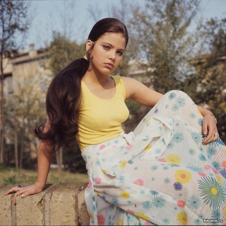 Ornella Muti young