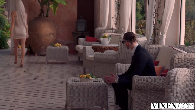 Ultrafilms - lika Star, Eva Elfie, Sasha Sparrow and Sofi smile