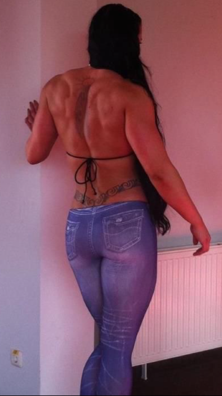 Maria Vattel muscular