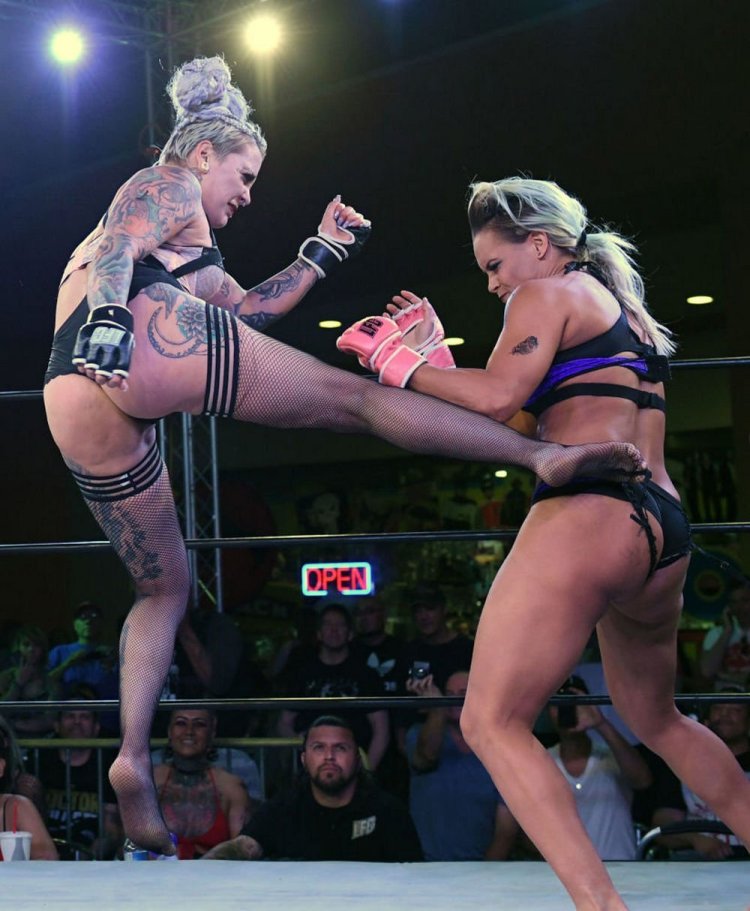 Christy Ricci Women's Fights