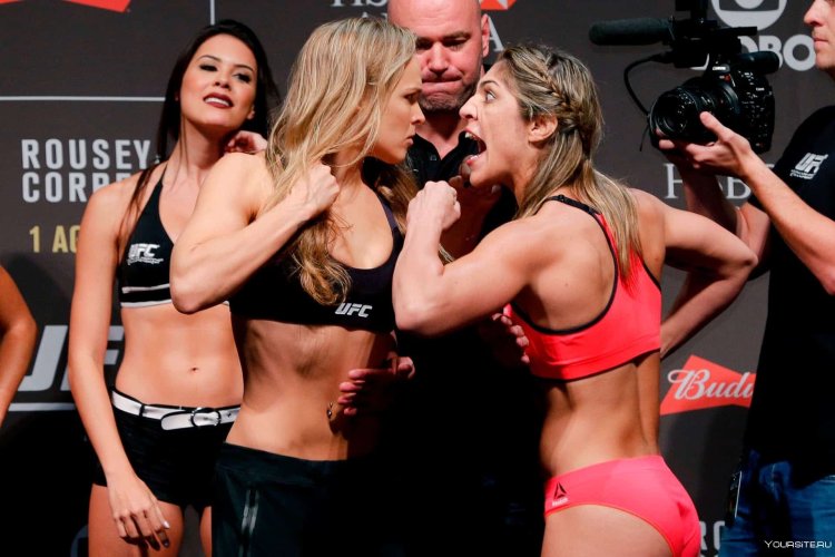 Ronda Rousey weigh-in