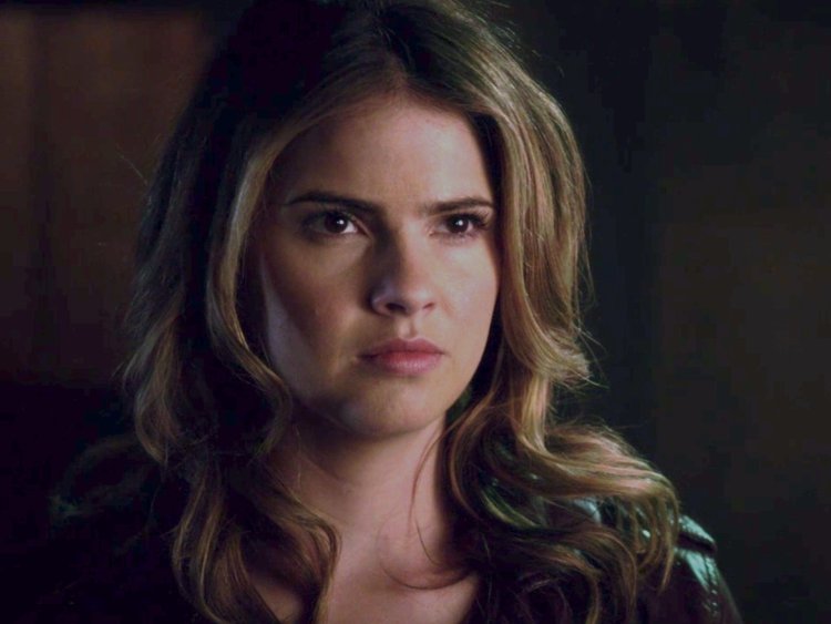 Shelley Hennig doll series