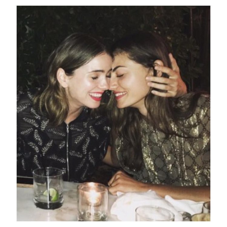 Shelley Hennig and Phoebe Tonkin