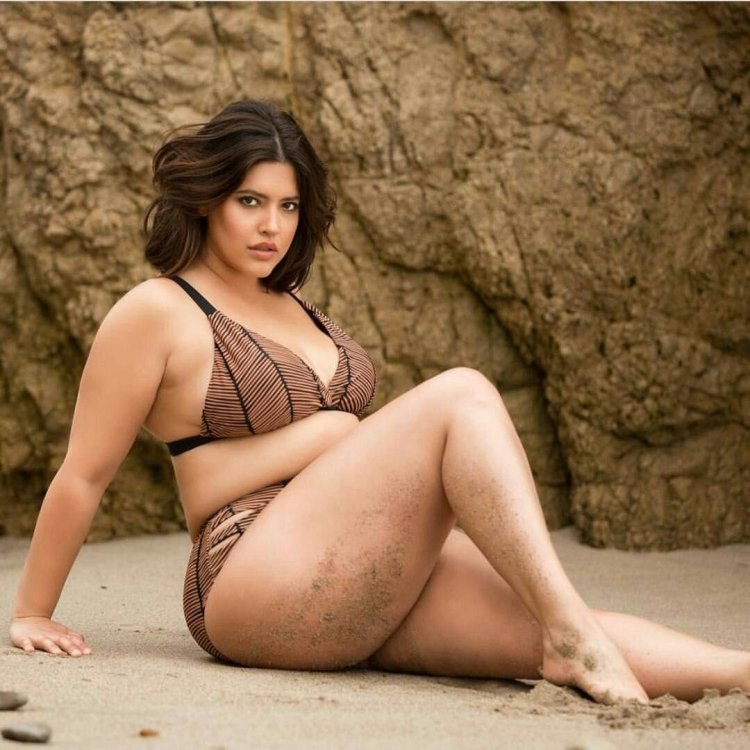 Denise bidot model