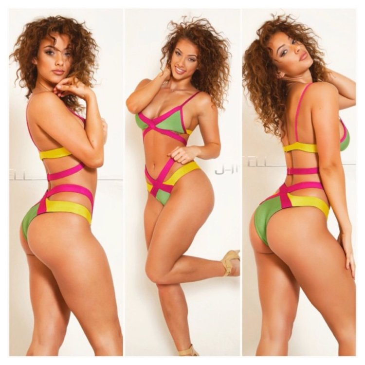 Jena Frumes in transparent