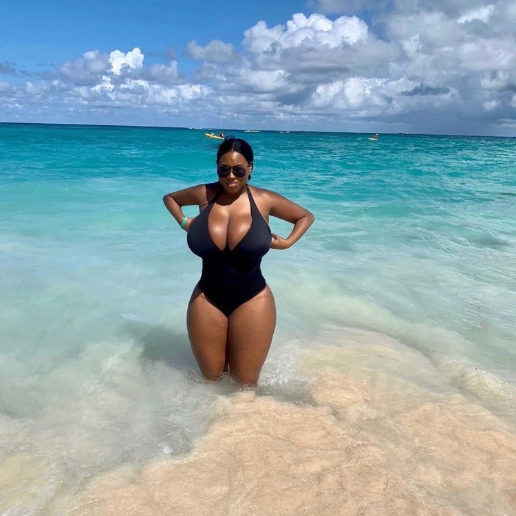 Monica shady african plum