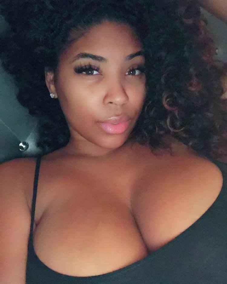 Felicia Piana tattoo model