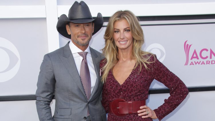 Tim McGraw with wife