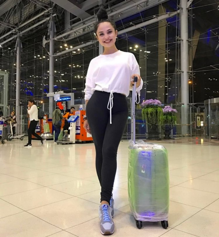 Figure Luiza Luiza Rasulova