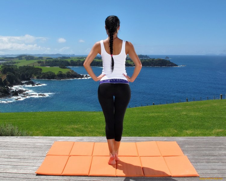 Kristina Uhrinova yoga