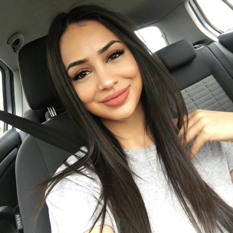 Dilara Ozkan eyebrows