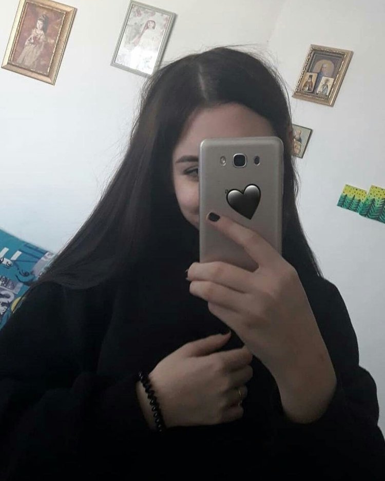 Dagestan girls selfie