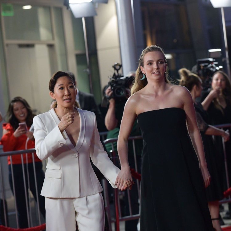 Jodie Comer and Sandra