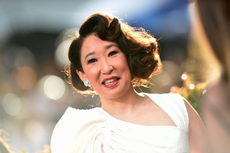 Sandra oh