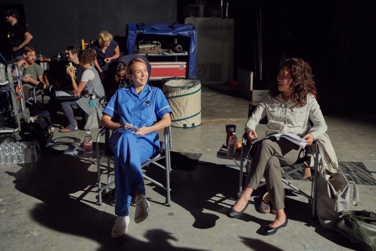 Jodie comer and Sandra Oh