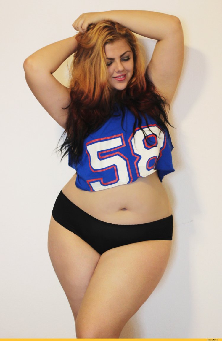 Catalina mountain model plus size