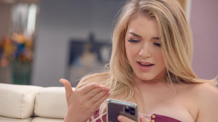 Annie Aurora and River Fox