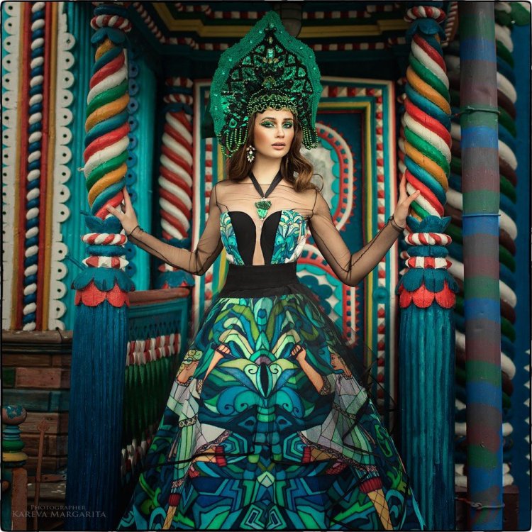 Margarita Kareva kokoshnik