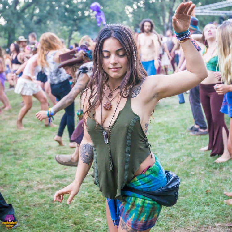 Ozora festival girls