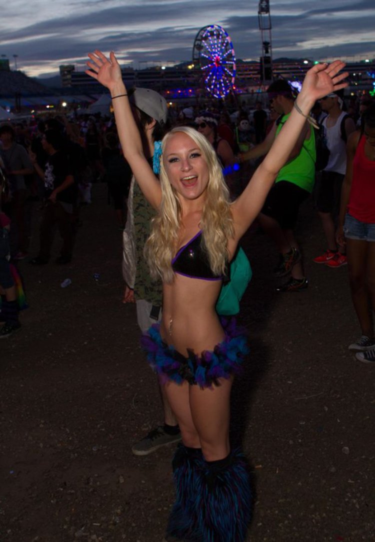 Rave Stacy