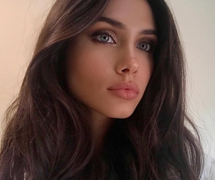 Victoria Bronova drain