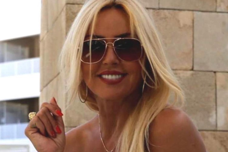 Teresa Werner figure parameters