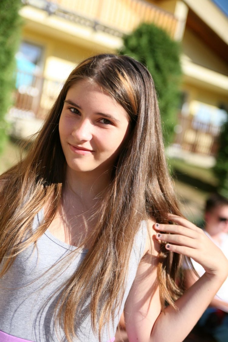 The most beautiful girls aged 17