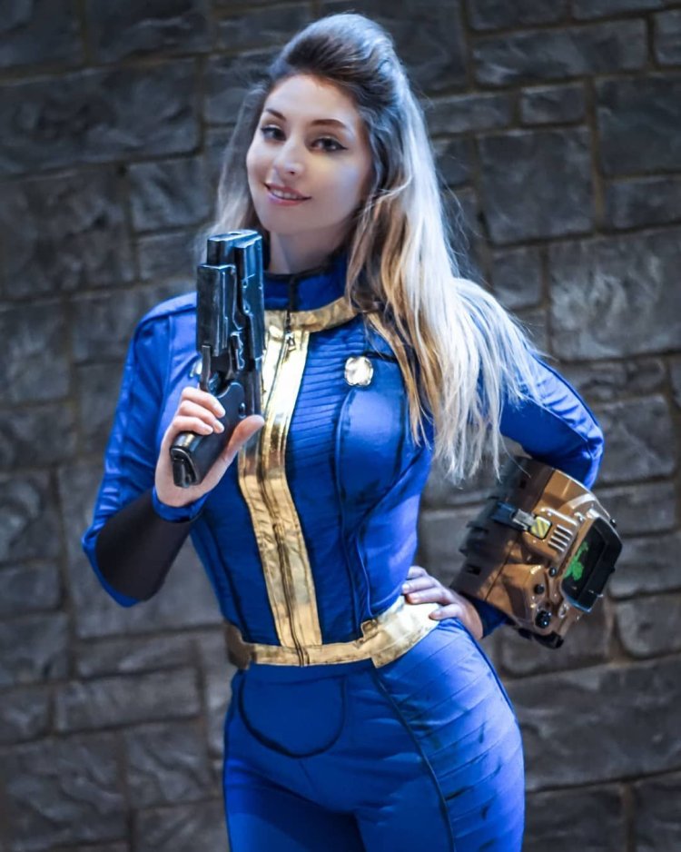 Anna Kendrick cosplay Fallout