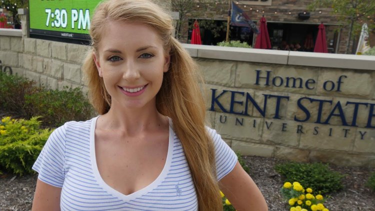 Millennial Millie hot